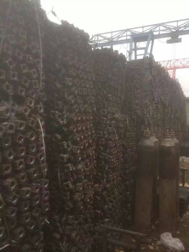 新舊排柵鋼管 (1)